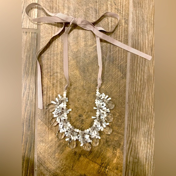 Loft necklace - one size/ties to preference - Picture 2 of 2